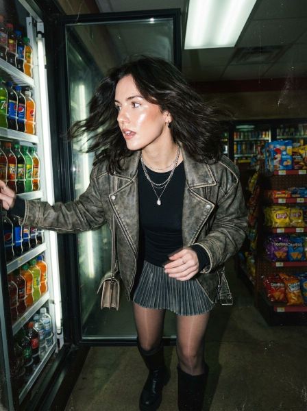 Chic Fleeting Moment — AI photo extension by Venus Wong on FRAW
